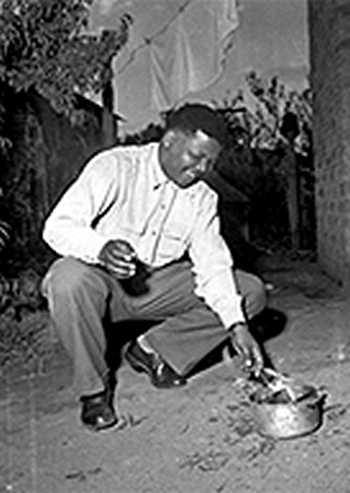 http://www.cpcml.ca/images2013/Africa/SouthAfrica/File/1950s-MandelaBurnsPassbook-EliWeinbergUWCRobbenIslandMayibuyeArchives-crop.jpg